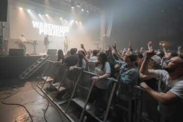 découvrez les meilleures performances live au warehouse project à manchester, l'un des lieux emblématiques de la scène musicale au royaume-uni. plongez dans une expérience unique entre musique et ambiance industrielle.