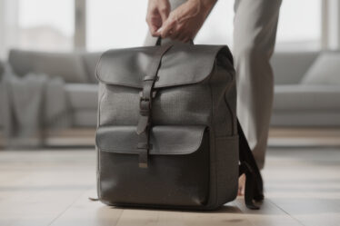 découvrez comment un sac à dos minimaliste scandinave peut simplifier et améliorer votre quotidien grâce à son design épuré, sa fonctionnalité optimale et son confort.